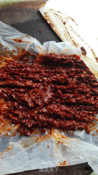 香辣牛肉酱的做法步骤：1