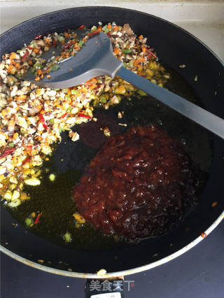 麻辣香菇酱的做法步骤：7