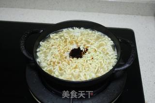 芝士拉面的做法步骤：4