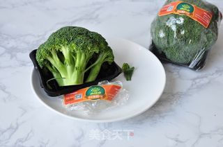 芝士西兰花的做法步骤：1