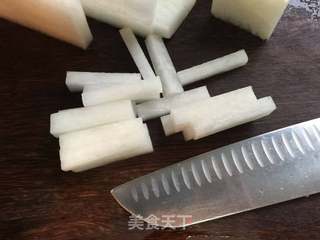 泡椒萝卜条的做法步骤：1