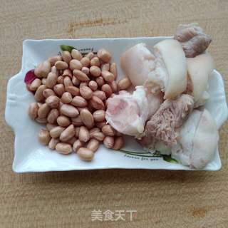 当归莲藕汤的做法步骤：2