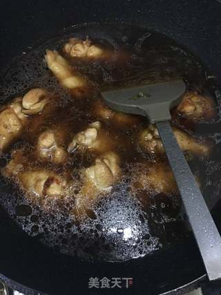 红烧鸡翅根的做法步骤：6