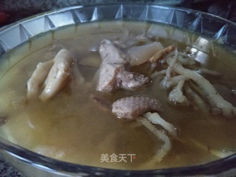 苏麻酸萝卜老鸭汤