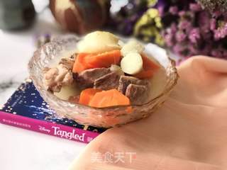 排骨山药胡萝卜汤的做法步骤：3