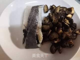 香菇鳕鱼的做法步骤：3