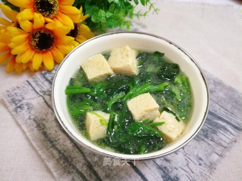 菠菜冻豆腐汤