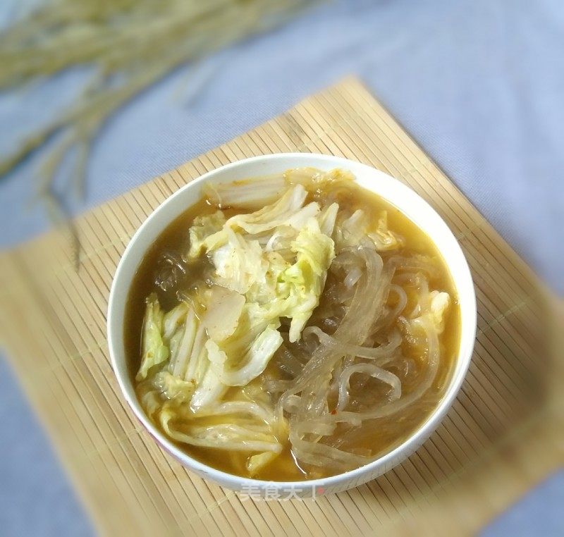 红薯粉皮白菜汤