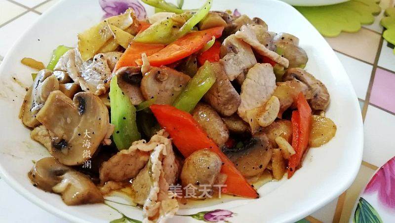 黑椒口蘑炒肉的做法
