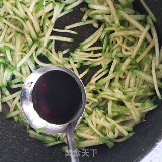 青萝卜虾汤的做法步骤：4