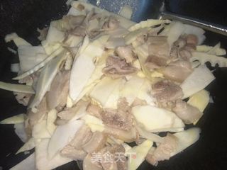 鲜笋肉片汤的做法步骤：5