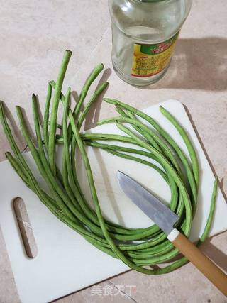 腌制酸豆角的做法步骤：1