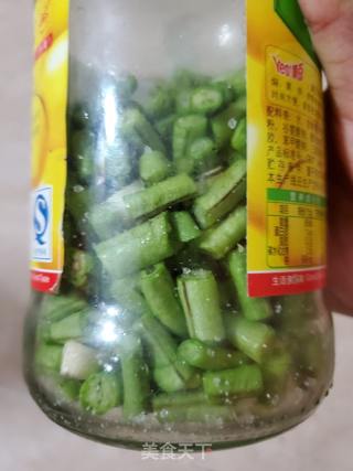 腌制酸豆角的做法步骤：4
