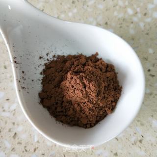 灵芝孢子粉炖蛋汤的做法步骤：1