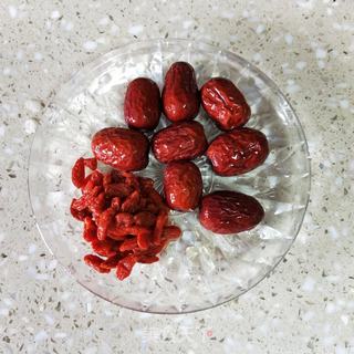 灵芝孢子粉炖蛋汤的做法步骤：2