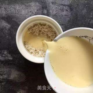 蛋奶白米盅的做法步骤：2
