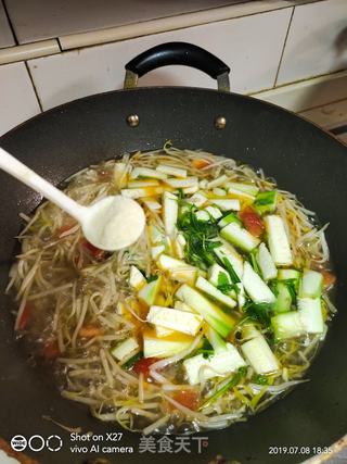 豆芽丝瓜汤的做法步骤：7