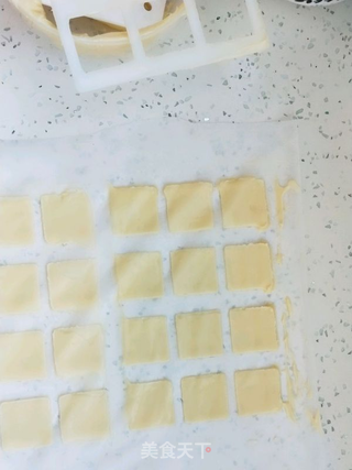猫舌头饼干的做法步骤：8