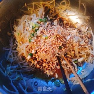 香辣凉拌豆芽的做法步骤：4