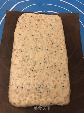 手工牛轧糖的做法步骤：6