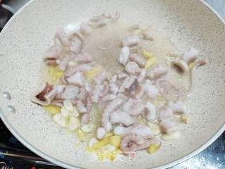 洋葱炒八爪的做法步骤：7