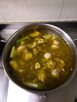 酸汤牛肉的做法步骤：7