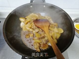 土豆烧肉的做法步骤：7