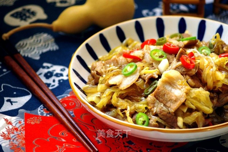 五花肉酸菜炒粉条