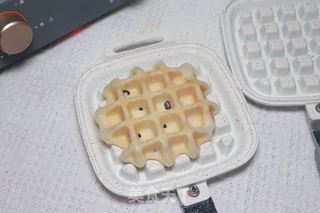 蜜红豆奶香华夫饼的做法步骤：10