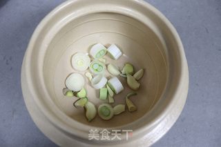 鲅鱼炖豆腐的做法步骤：5