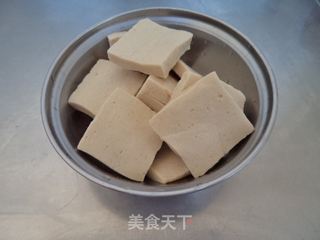 干锅千页豆腐  的做法步骤：2