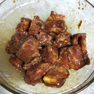 沙茶排骨煲的做法步骤：3