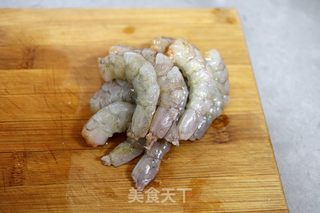 芦笋虾球的做法步骤：3