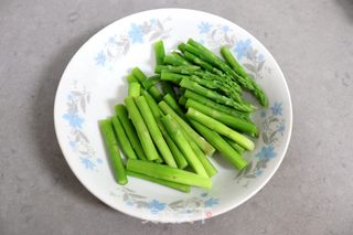 芦笋虾球的做法步骤：6