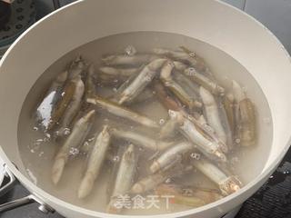 蒜蓉蒸蛏子，我最爱的小酒菜！的做法步骤：6