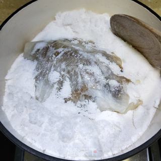盐焗鸽子的做法步骤：11