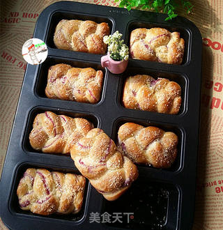 椰蓉紫薯辫子小面包的做法步骤：15