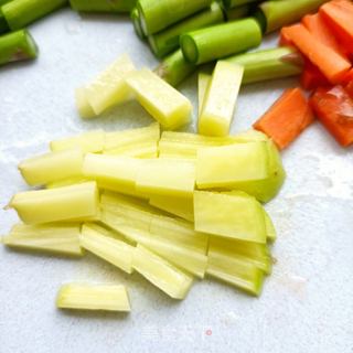精肉芦笋土豆沙拉的做法步骤：7