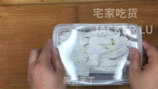 超酥脆炸薯条，比肯德基的还好吃，小朋友们超爱，外脆内酥，简单美味，营养丰富。的做法步骤：8