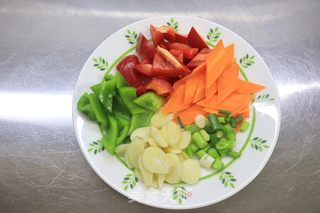 一人食鳕鱼杂蔬低脂午餐的做法步骤：5