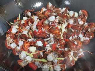 土豆烧虾球的做法步骤：6
