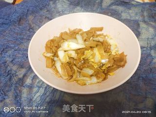 白菜炒河粉的做法步骤：5