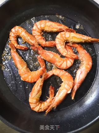 香煎黑虎虾的做法步骤：6