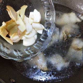 金汤酸菜鱼 的做法步骤：9