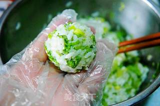 黑芝麻饭团子的做法步骤：6
