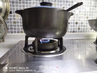 什锦煲仔饭的做法步骤：6