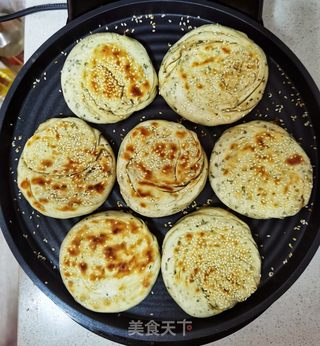 花椒叶芝麻饼的做法步骤：13