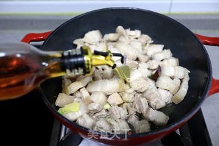 浓香入味的五花肉炖干笋尖的做法步骤：9