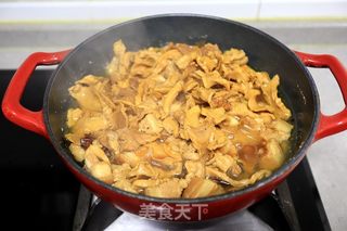 浓香入味的五花肉炖干笋尖的做法步骤：14