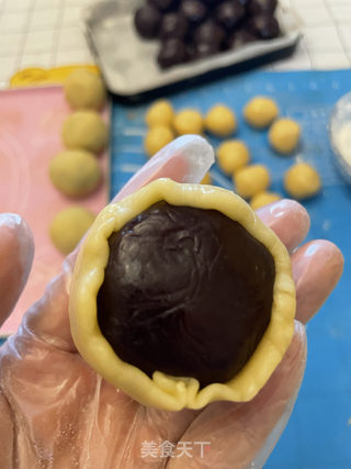 五仁月饼的做法步骤：10